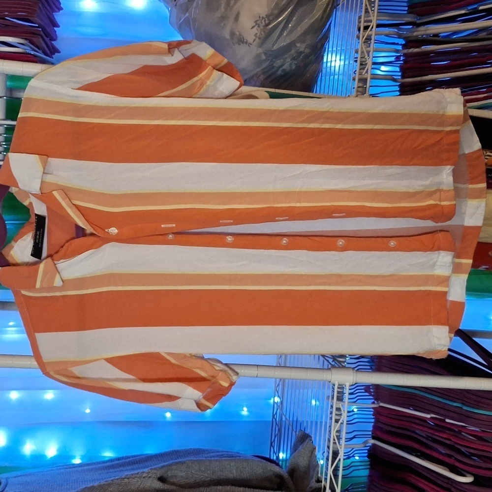 NO BOUNDARIES SIZE XS BUTTON DOWN SHORT SLEEVE TOP